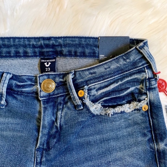 True Religion Cora Mid Rise Straight Crop Jeans - Picture 6 of 8